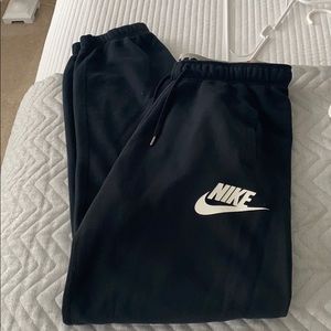 Nike joggers